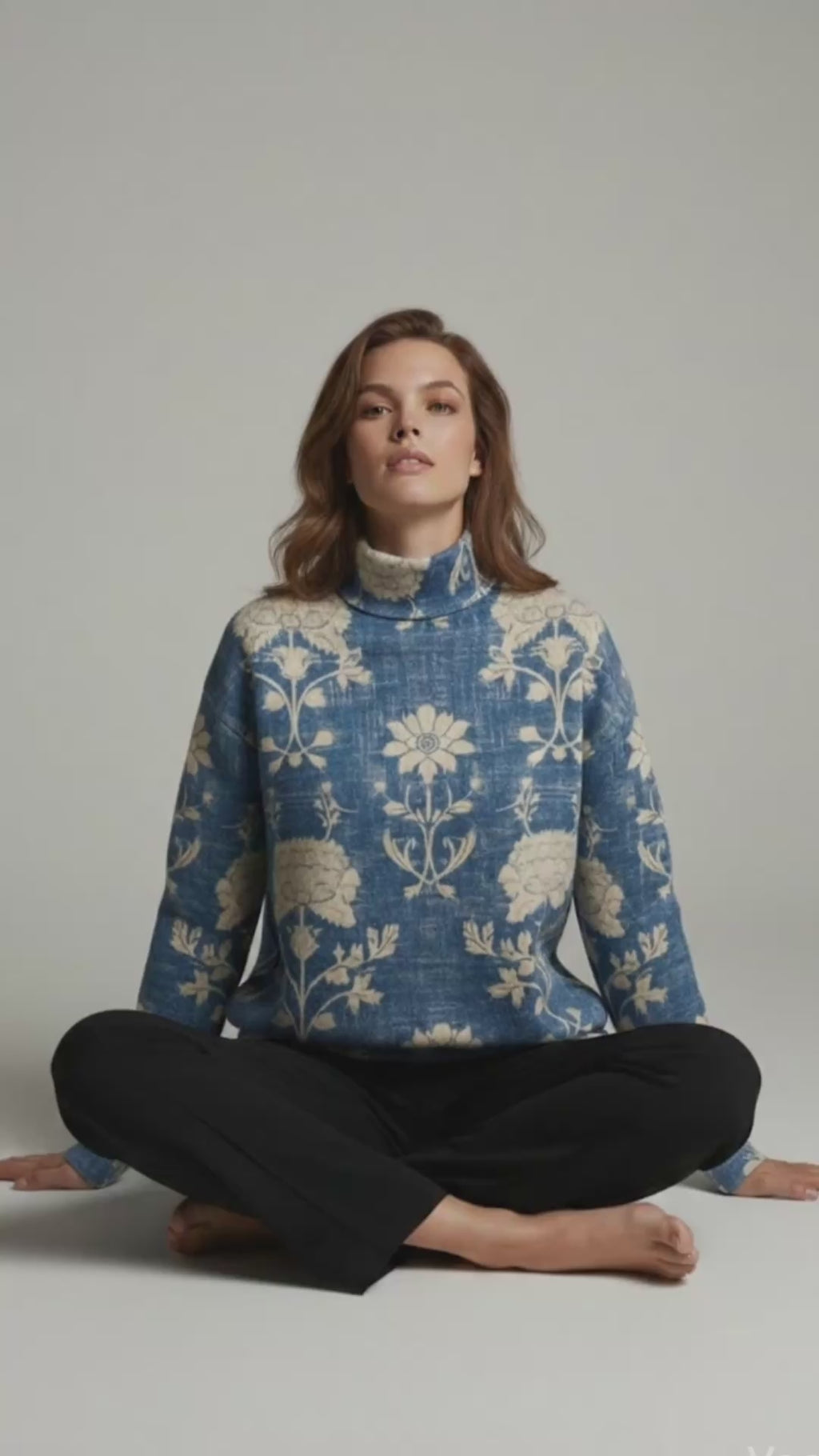 ASHLEY™ - JERSEY DE CUELLO ALTO CÁLIDO Y ELEGANTE